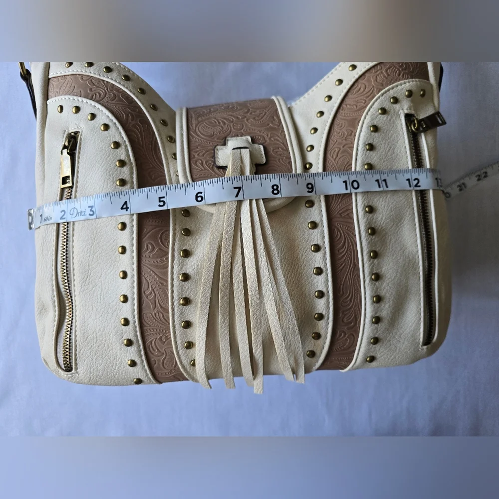 Western‎ Style Embossed Ivory/Tan Shoulder Bag